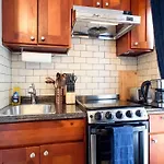 69-5D Winter Getaway Stylish Lower East Side 1Br Apt