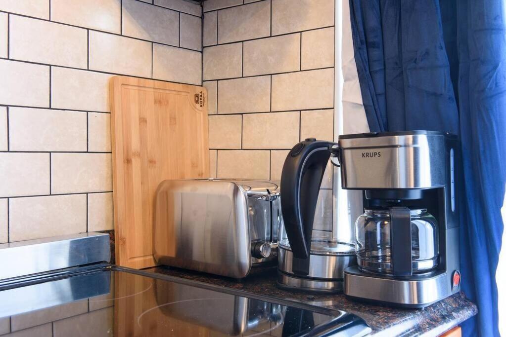 69-5d Winter Getaway Stylish Lower East Side 1br Apartment New York